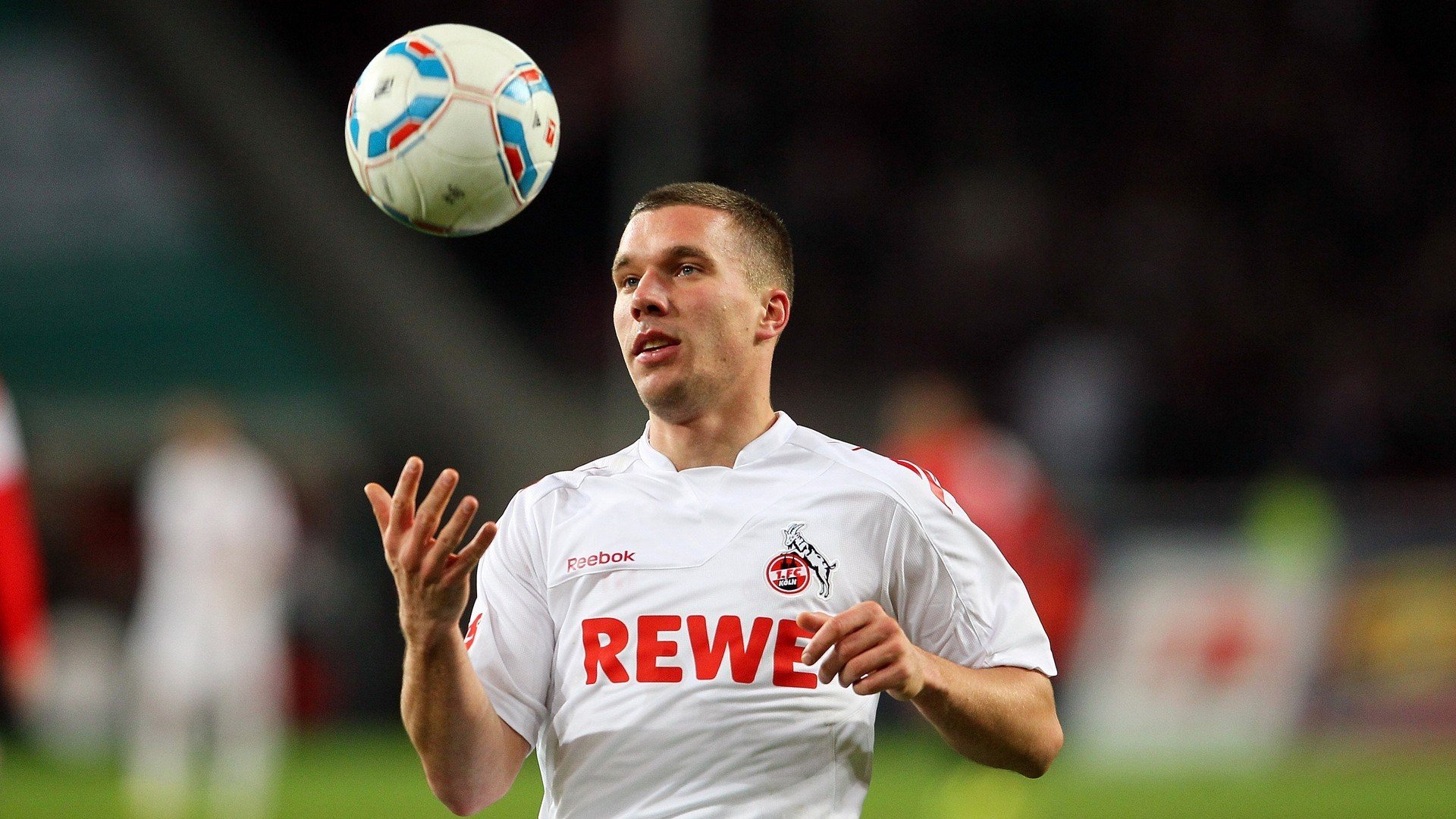 开云体育-英格兰骑手安娜·史密斯在巴黎奥运会障碍赛中获得铜牌，展现坚韧精神。